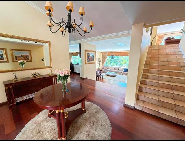 5 BEDROOM PROPERTY TO RENT IN BRYANSTON